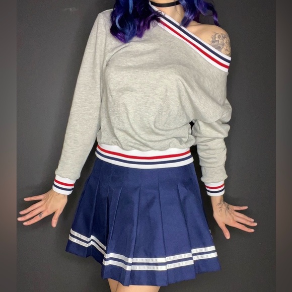 Vintage American Apparel Varsity Raglan Sweatshirt - Picture 4 of 5